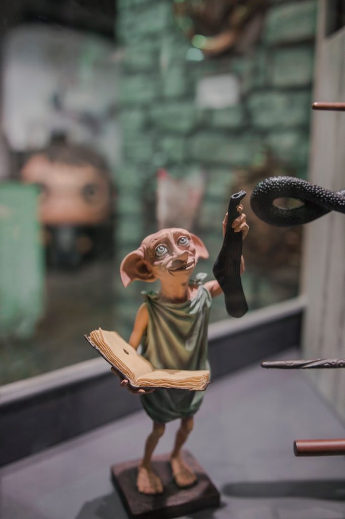 sklepy w londynie z gadżetami z harryego pottera