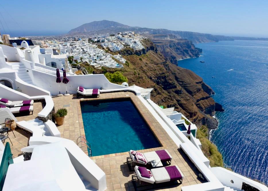 butikowe hotele na santorini