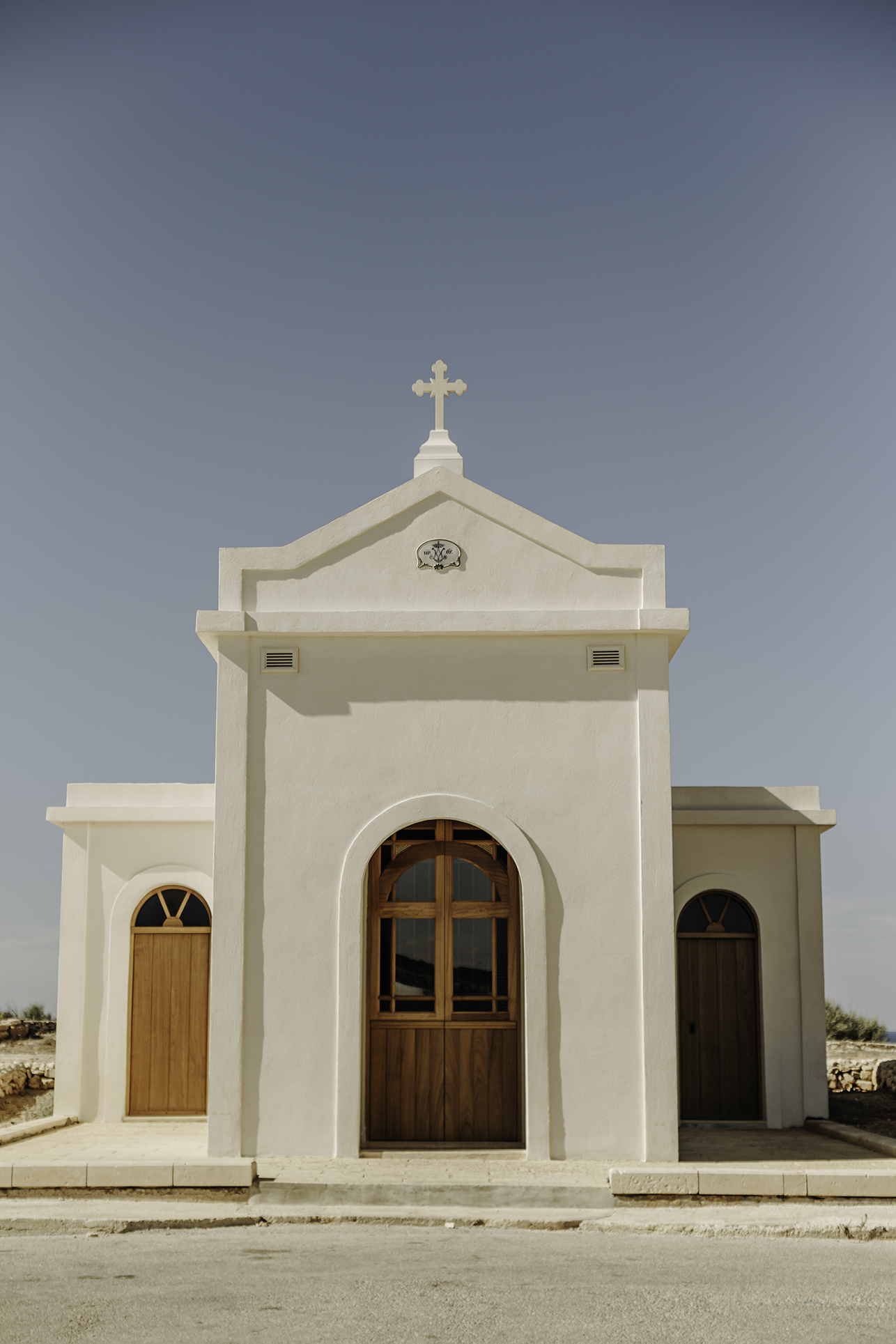 atrakcje malty, kapliczka przy morzu na malcie