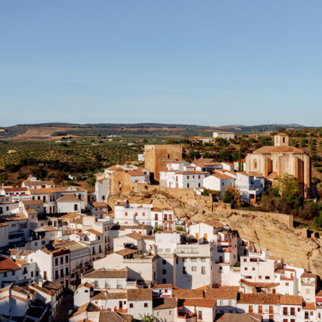 Gdzie lecieć w czerwcu? Pomysły na ciekawe wakacje