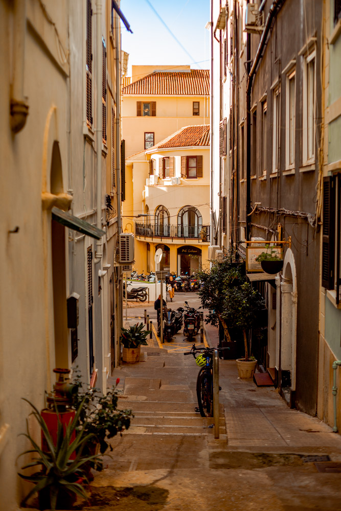 gibraltar, uliczki w gibraltarze