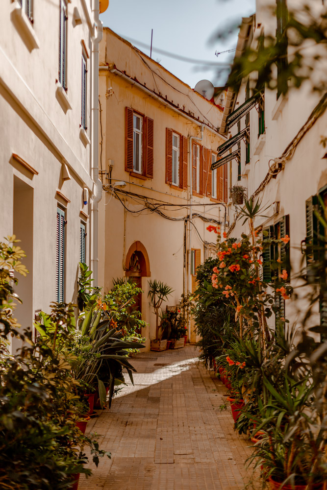 gibraltar, uliczki w gibraltarze